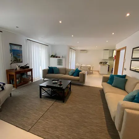 Casa De Manta Rota